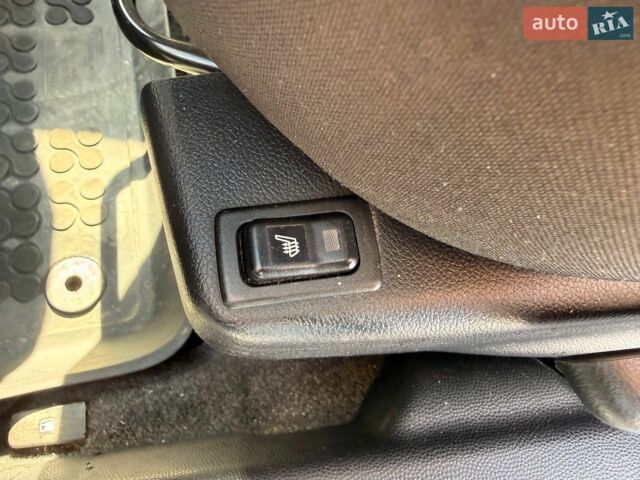 Білий Мазда 2, об'ємом двигуна 1.4 л та пробігом 245 тис. км за 4300 $, фото 23 на Automoto.ua