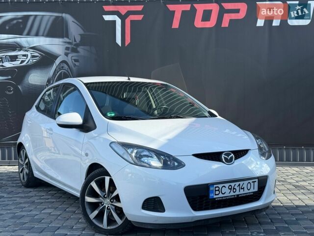 Білий Мазда 2, об'ємом двигуна 1.4 л та пробігом 245 тис. км за 4300 $, фото 4 на Automoto.ua