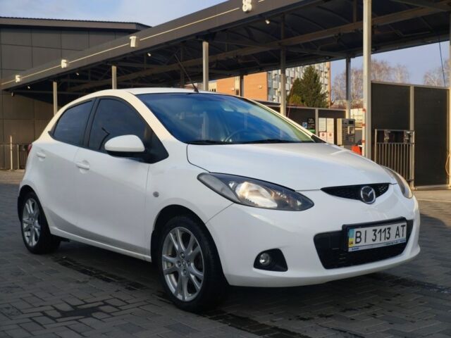 Белый Мазда 2, объемом двигателя 0 л и пробегом 170 тыс. км за 5200 $, фото 4 на Automoto.ua