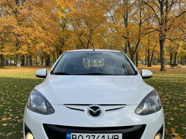 Білий Мазда 2, об'ємом двигуна 1.5 л та пробігом 139 тис. км за 5900 $, фото 7 на Automoto.ua