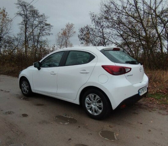 Білий Мазда 2, об'ємом двигуна 15 л та пробігом 131 тис. км за 10700 $, фото 18 на Automoto.ua