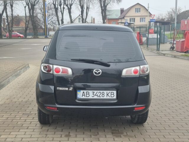 Черный Мазда 2, объемом двигателя 1.4 л и пробегом 240 тыс. км за 3500 $, фото 3 на Automoto.ua