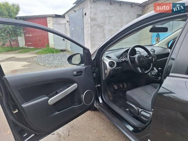 Мазда 2 2007 в Староконстантинов на Automoto.ua Черный Мазда 2, объемом двигателя 1.35 л и пробегом 160 тыс. км за 4800 $, фото 7 на Automoto.ua