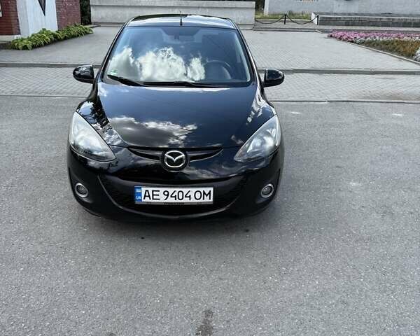 Черный Мазда 2, объемом двигателя 1.35 л и пробегом 210 тыс. км за 4800 $, фото 4 на Automoto.ua