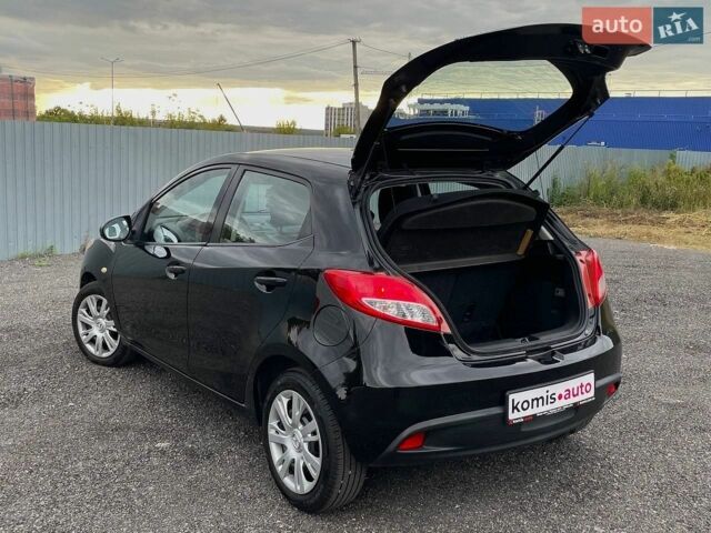Чорний Мазда 2, об'ємом двигуна 1.5 л та пробігом 83 тис. км за 7699 $, фото 26 на Automoto.ua