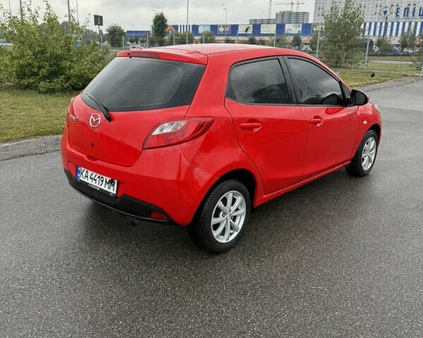 Красный Мазда 2, объемом двигателя 1.5 л и пробегом 165 тыс. км за 6650 $, фото 4 на Automoto.ua