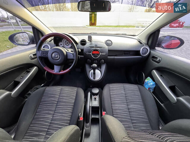 Червоний Мазда 2, об'ємом двигуна 1.5 л та пробігом 138 тис. км за 6800 $, фото 44 на Automoto.ua