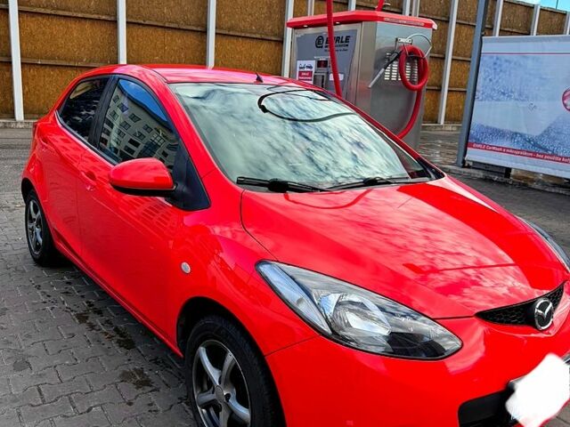 Мазда 2 2008 в Днепре (Днепропетровске) на Automoto.ua Красный Мазда 2, объемом двигателя 1.5 л и пробегом 208 тыс. км за 6000 $, фото 1 на Automoto.ua