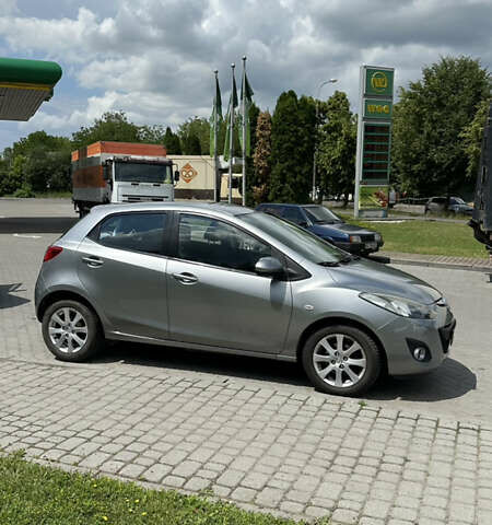 Мазда 2, объемом двигателя 1.35 л и пробегом 218 тыс. км за 5300 $, фото 4 на Automoto.ua
