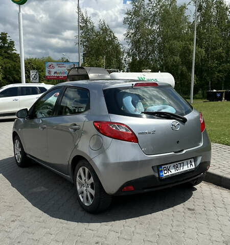 Мазда 2, объемом двигателя 1.35 л и пробегом 218 тыс. км за 5300 $, фото 3 на Automoto.ua