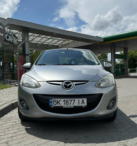 Мазда 2, объемом двигателя 1.35 л и пробегом 218 тыс. км за 5300 $, фото 1 на Automoto.ua