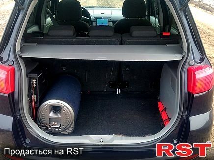 Мазда 2, объемом двигателя 1.2 л и пробегом 200 тыс. км за 2999 $, фото 9 на Automoto.ua