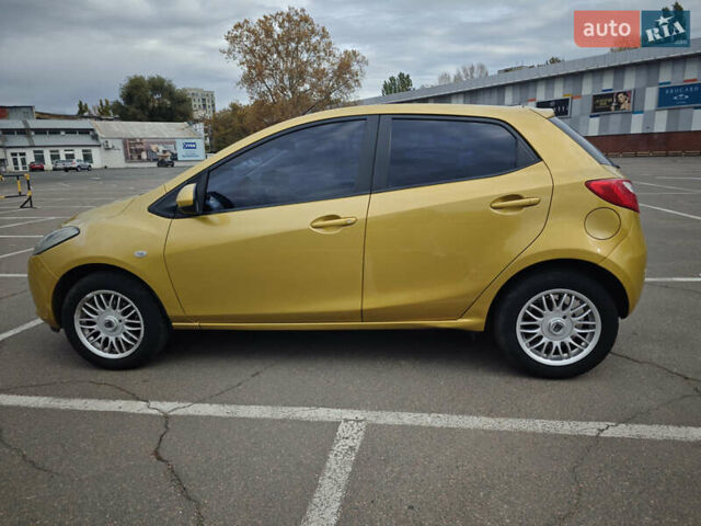 Жовтий Мазда 2, об'ємом двигуна 1.5 л та пробігом 103 тис. км за 6200 $, фото 13 на Automoto.ua
