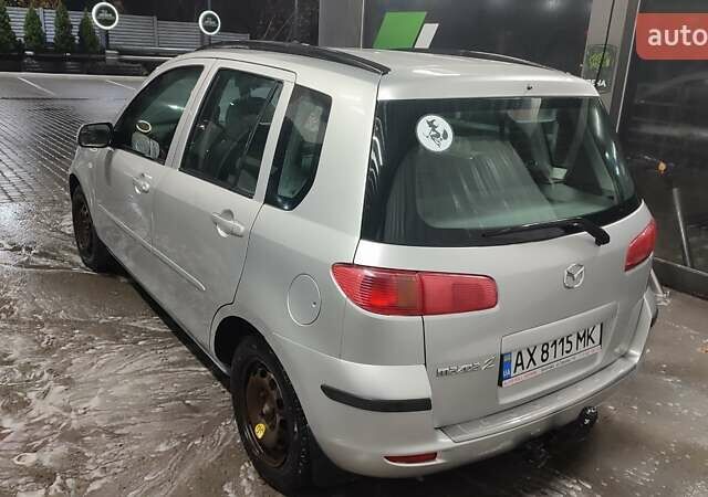 Серый Мазда 2, объемом двигателя 1.6 л и пробегом 158 тыс. км за 4000 $, фото 1 на Automoto.ua