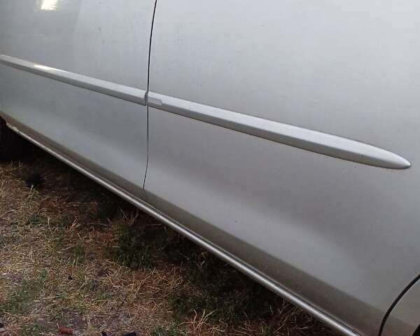 Серый Мазда 2, объемом двигателя 1.2 л и пробегом 185 тыс. км за 3530 $, фото 2 на Automoto.ua
