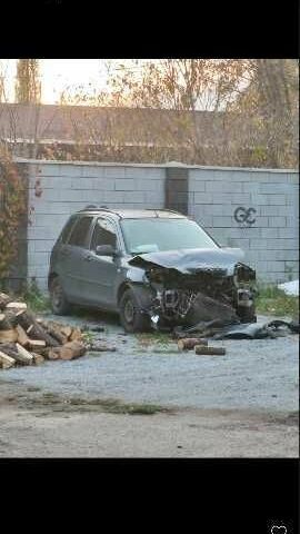Сірий Мазда 2, об'ємом двигуна 1.2 л та пробігом 180 тис. км за 1100 $, фото 1 на Automoto.ua