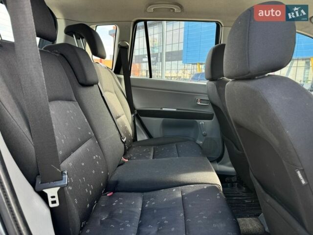 Сірий Мазда 2, об'ємом двигуна 1.4 л та пробігом 254 тис. км за 3350 $, фото 7 на Automoto.ua