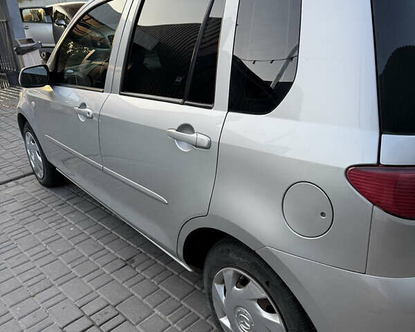 Серый Мазда 2, объемом двигателя 1.39 л и пробегом 126 тыс. км за 4700 $, фото 6 на Automoto.ua