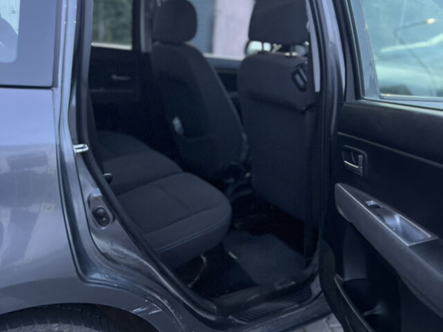 Сірий Мазда 2, об'ємом двигуна 1.39 л та пробігом 259 тис. км за 3750 $, фото 7 на Automoto.ua