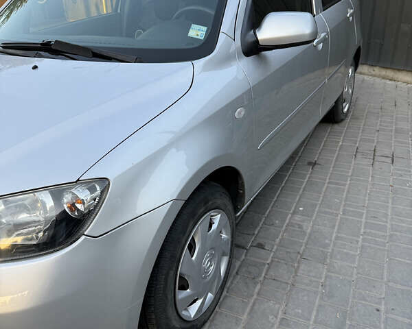 Серый Мазда 2, объемом двигателя 1.39 л и пробегом 126 тыс. км за 4700 $, фото 33 на Automoto.ua