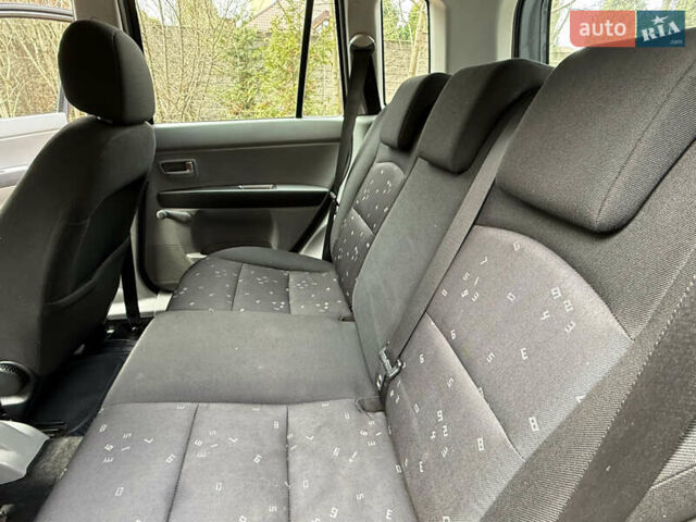 Серый Мазда 2, объемом двигателя 1.4 л и пробегом 247 тыс. км за 3350 $, фото 28 на Automoto.ua