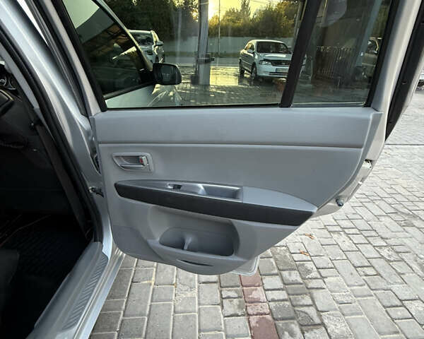 Серый Мазда 2, объемом двигателя 1.39 л и пробегом 126 тыс. км за 4700 $, фото 21 на Automoto.ua