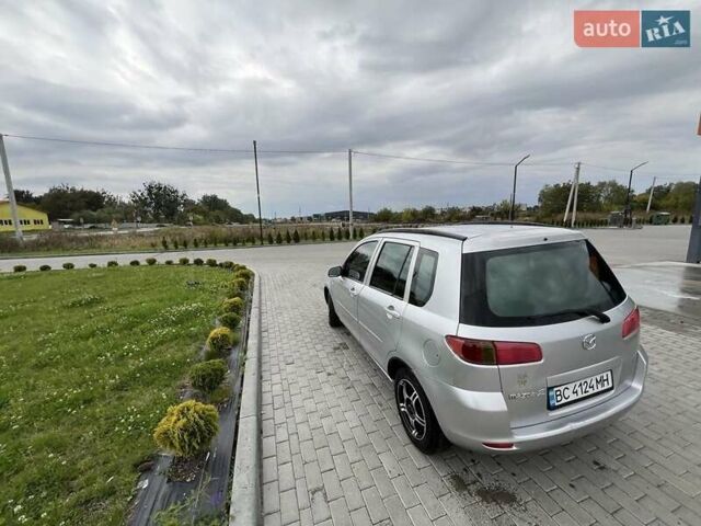 Серый Мазда 2, объемом двигателя 1.4 л и пробегом 322 тыс. км за 3700 $, фото 5 на Automoto.ua