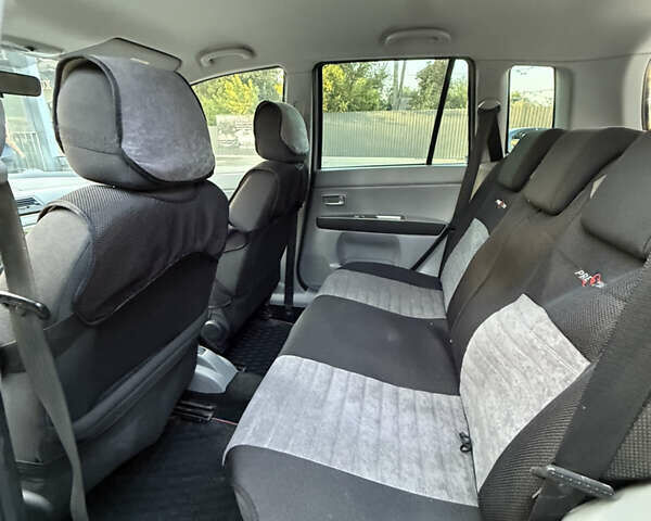 Серый Мазда 2, объемом двигателя 1.39 л и пробегом 126 тыс. км за 4700 $, фото 23 на Automoto.ua