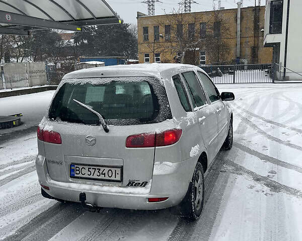 Сірий Мазда 2, об'ємом двигуна 1.4 л та пробігом 290 тис. км за 4400 $, фото 2 на Automoto.ua