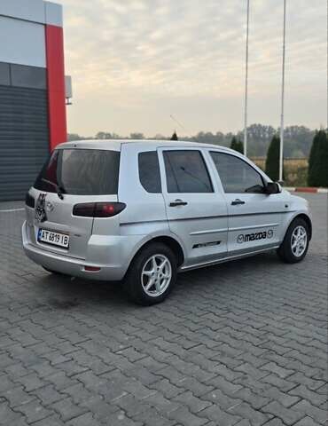 Сірий Мазда 2, об'ємом двигуна 1.4 л та пробігом 226 тис. км за 3950 $, фото 9 на Automoto.ua