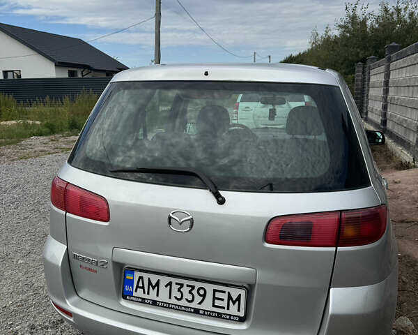 Серый Мазда 2, объемом двигателя 1.4 л и пробегом 204 тыс. км за 4000 $, фото 3 на Automoto.ua