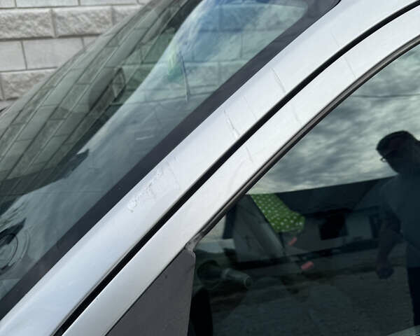 Серый Мазда 2, объемом двигателя 1.4 л и пробегом 204 тыс. км за 4000 $, фото 6 на Automoto.ua