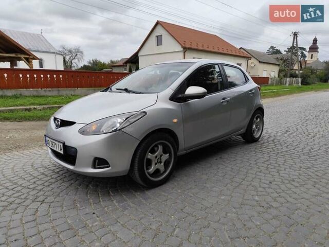 Серый Мазда 2, объемом двигателя 1.6 л и пробегом 267 тыс. км за 3800 $, фото 1 на Automoto.ua