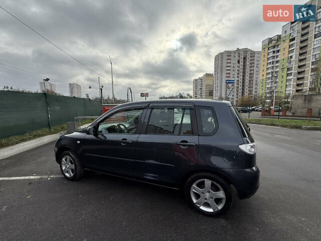 Серый Мазда 2, объемом двигателя 1.39 л и пробегом 177 тыс. км за 4700 $, фото 4 на Automoto.ua