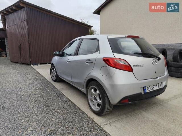 Серый Мазда 2, объемом двигателя 1.3 л и пробегом 267 тыс. км за 3500 $, фото 4 на Automoto.ua