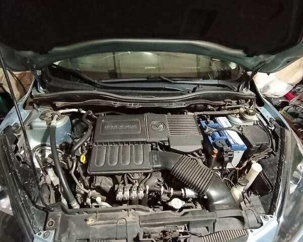 Серый Мазда 2, объемом двигателя 1.5 л и пробегом 130 тыс. км за 6500 $, фото 3 на Automoto.ua
