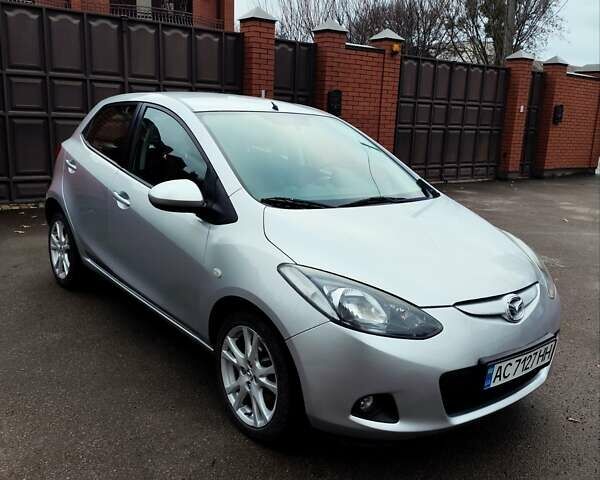 Серый Мазда 2, объемом двигателя 1.4 л и пробегом 230 тыс. км за 4800 $, фото 8 на Automoto.ua