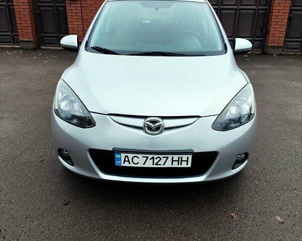 Сірий Мазда 2, об'ємом двигуна 1.4 л та пробігом 230 тис. км за 4800 $, фото 1 на Automoto.ua