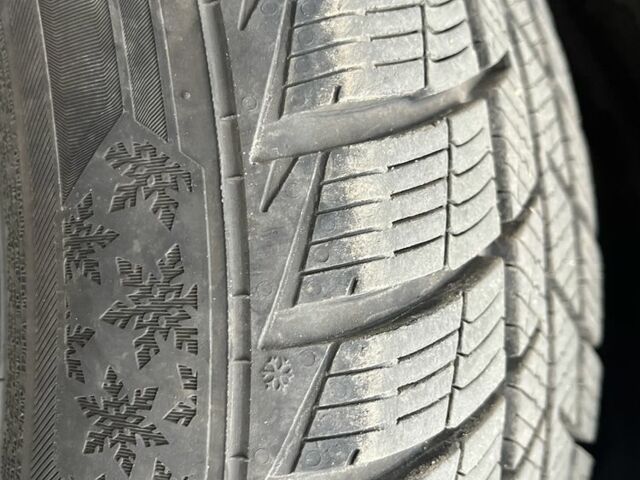 Серый Мазда 2, объемом двигателя 1.4 л и пробегом 249 тыс. км за 4700 $, фото 7 на Automoto.ua