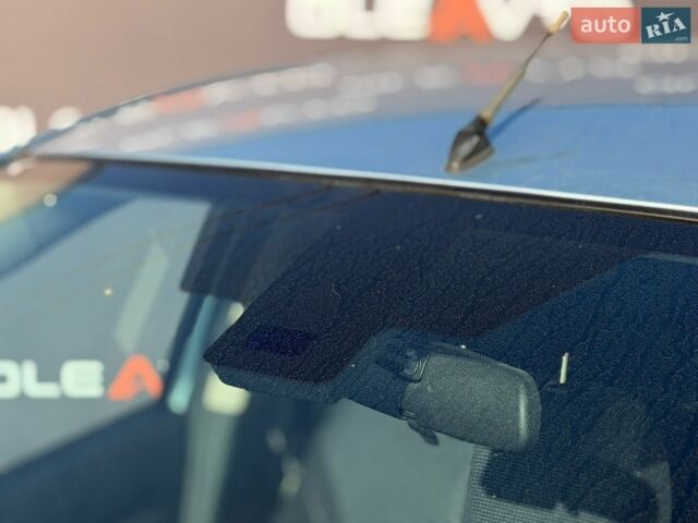 Сірий Мазда 2, об'ємом двигуна 1.4 л та пробігом 103 тис. км за 5699 $, фото 4 на Automoto.ua