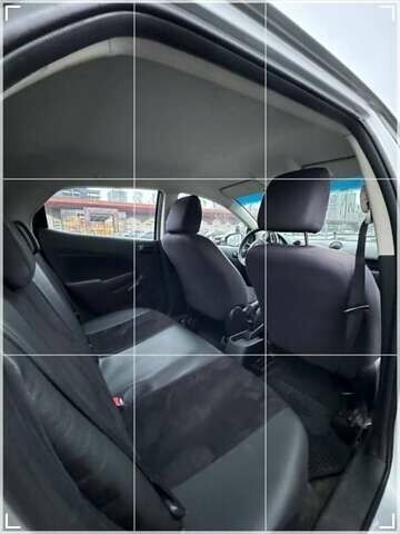 Сірий Мазда 2, об'ємом двигуна 1.4 л та пробігом 240 тис. км за 4200 $, фото 12 на Automoto.ua