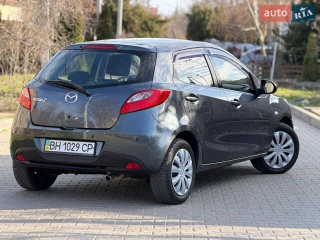 Серый Мазда 2, объемом двигателя 1.5 л и пробегом 159 тыс. км за 6800 $, фото 10 на Automoto.ua