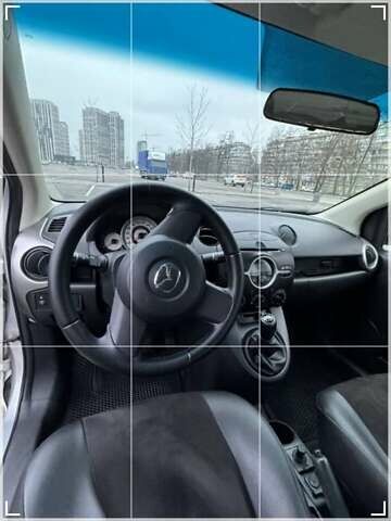 Сірий Мазда 2, об'ємом двигуна 1.4 л та пробігом 240 тис. км за 4200 $, фото 10 на Automoto.ua