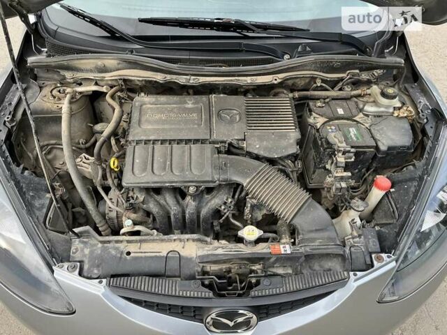 Сірий Мазда 2, об'ємом двигуна 1.35 л та пробігом 168 тис. км за 5500 $, фото 9 на Automoto.ua