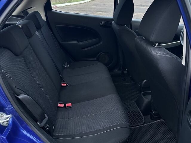 Синій Мазда 2, об'ємом двигуна 1.5 л та пробігом 157 тис. км за 3999 $, фото 15 на Automoto.ua