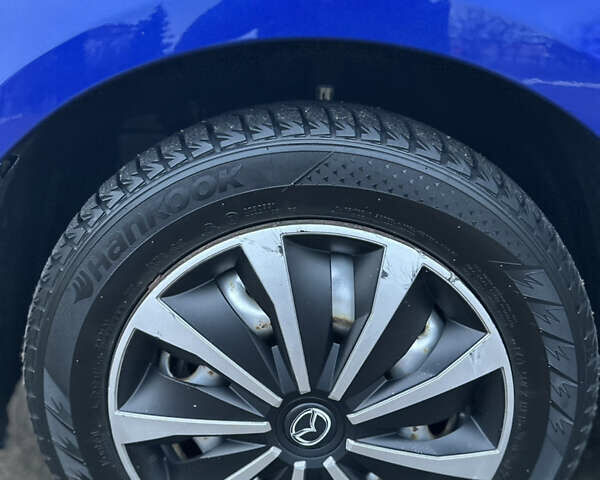 Синій Мазда 2, об'ємом двигуна 1.5 л та пробігом 157 тис. км за 3999 $, фото 5 на Automoto.ua