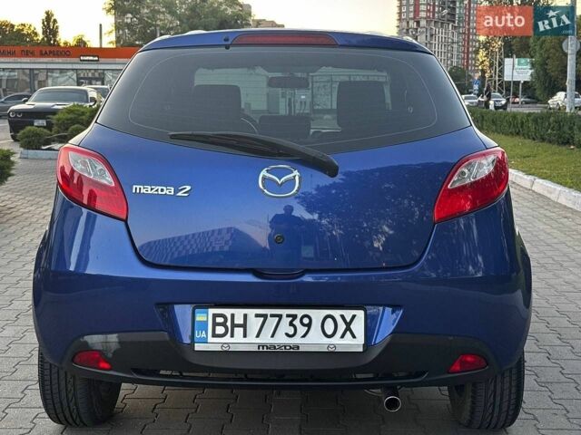 Синий Мазда 2, объемом двигателя 1.5 л и пробегом 155 тыс. км за 7000 $, фото 4 на Automoto.ua