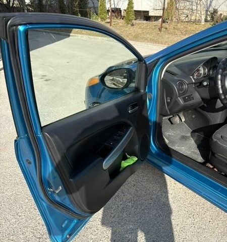 Синий Мазда 2, объемом двигателя 1.5 л и пробегом 80 тыс. км за 7500 $, фото 19 на Automoto.ua