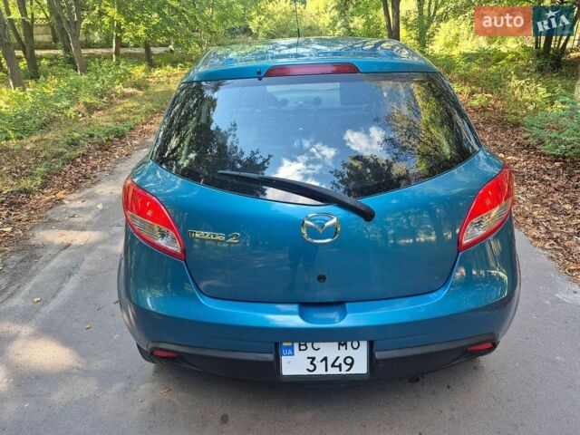 Синий Мазда 2, объемом двигателя 1.5 л и пробегом 82 тыс. км за 7500 $, фото 5 на Automoto.ua