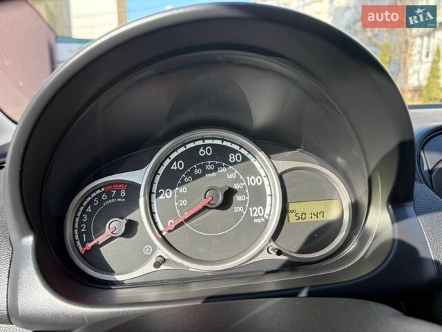 Синий Мазда 2, объемом двигателя 1.5 л и пробегом 80 тыс. км за 6500 $, фото 2 на Automoto.ua